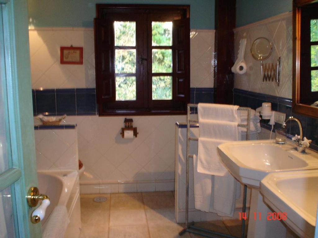 Casa De Guela Ξενοδοχείο Σαντιγιάνα ντελ Μαρ Εξωτερικό φωτογραφία
